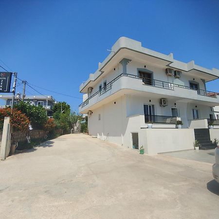 קסאמיל Villa Leonel Zeka מראה חיצוני תמונה